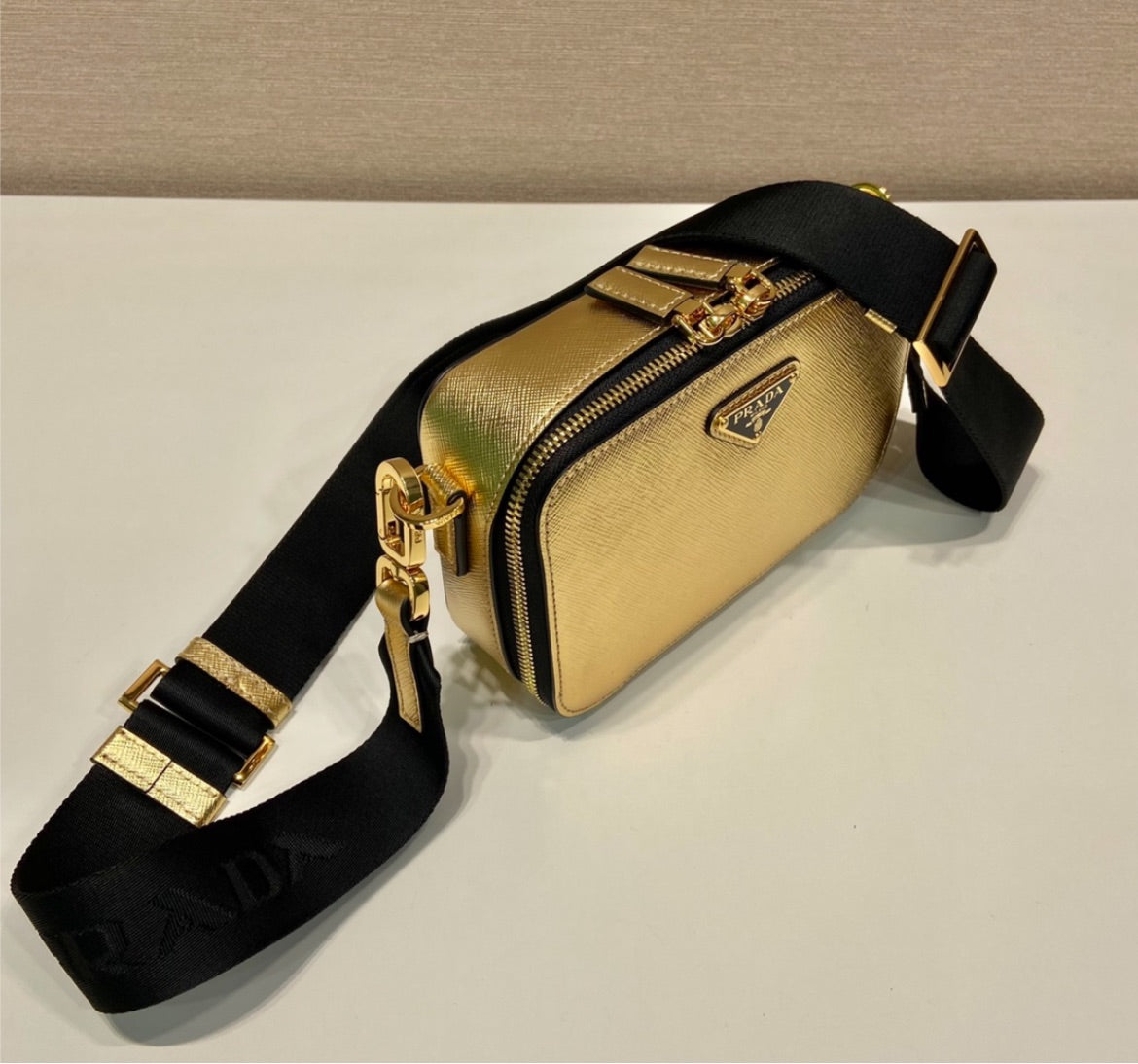 New woman Prada crossbody